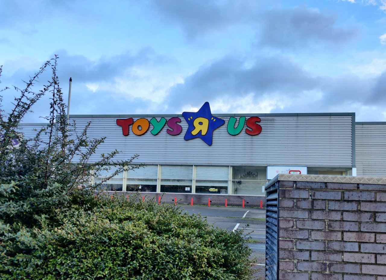 TOYS R DEAD part 2