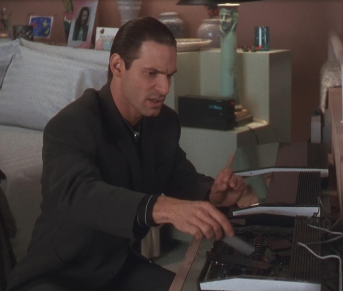 The re-rise of the vinyl record