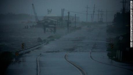 The mighty Mississippi reverses while battling  Evil Ida