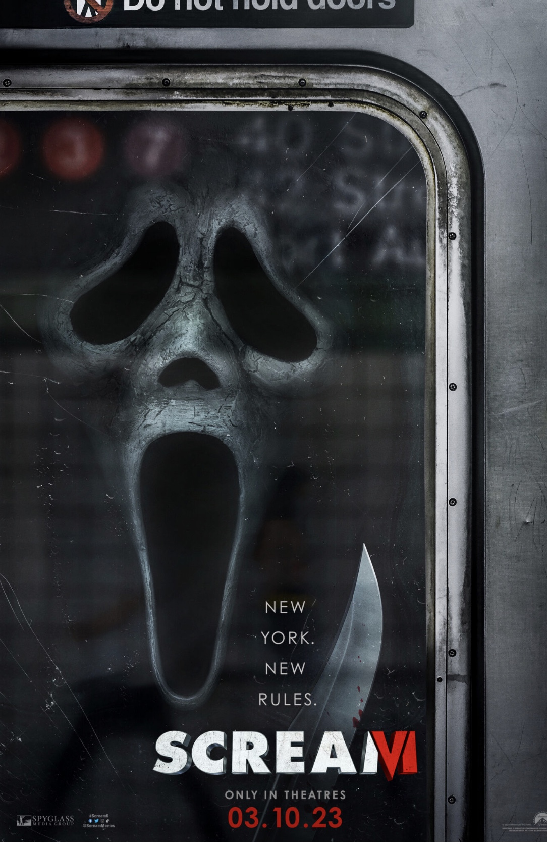 Ghost face  takes Manhattan