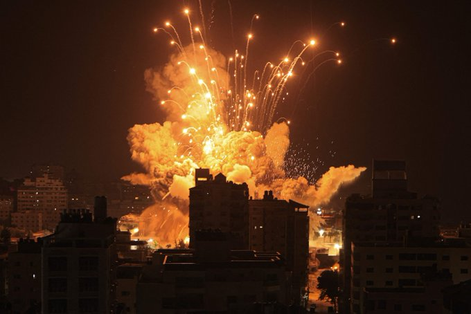 World on fire: Hamas threatens to kill captives as ground war begins to rage