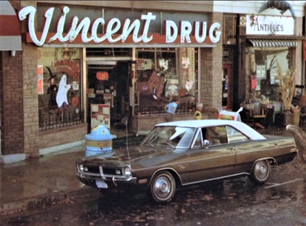 Imagine watching Halloween 4 next to the iconic Vincent Drug store that was in Halloween 4!